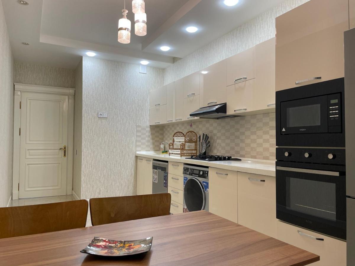 Park Azure Apartment บากู ภายนอก รูปภาพ
