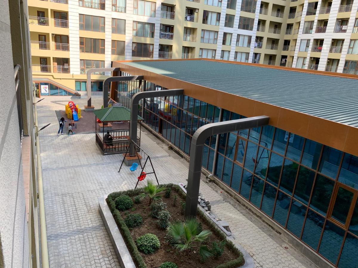 Park Azure Apartment บากู ภายนอก รูปภาพ
